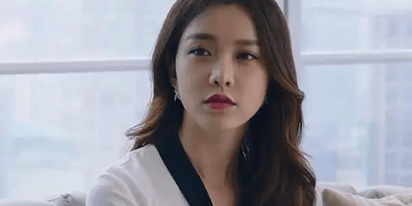 网大版《封神》上映，女主“裹着几块布”秀身材，又毁了一部经典