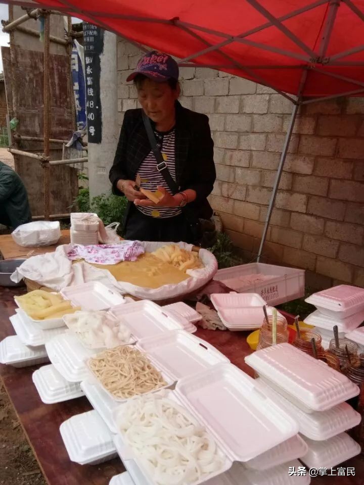 楚雄火把节的攻略,楚雄市火把节攻略