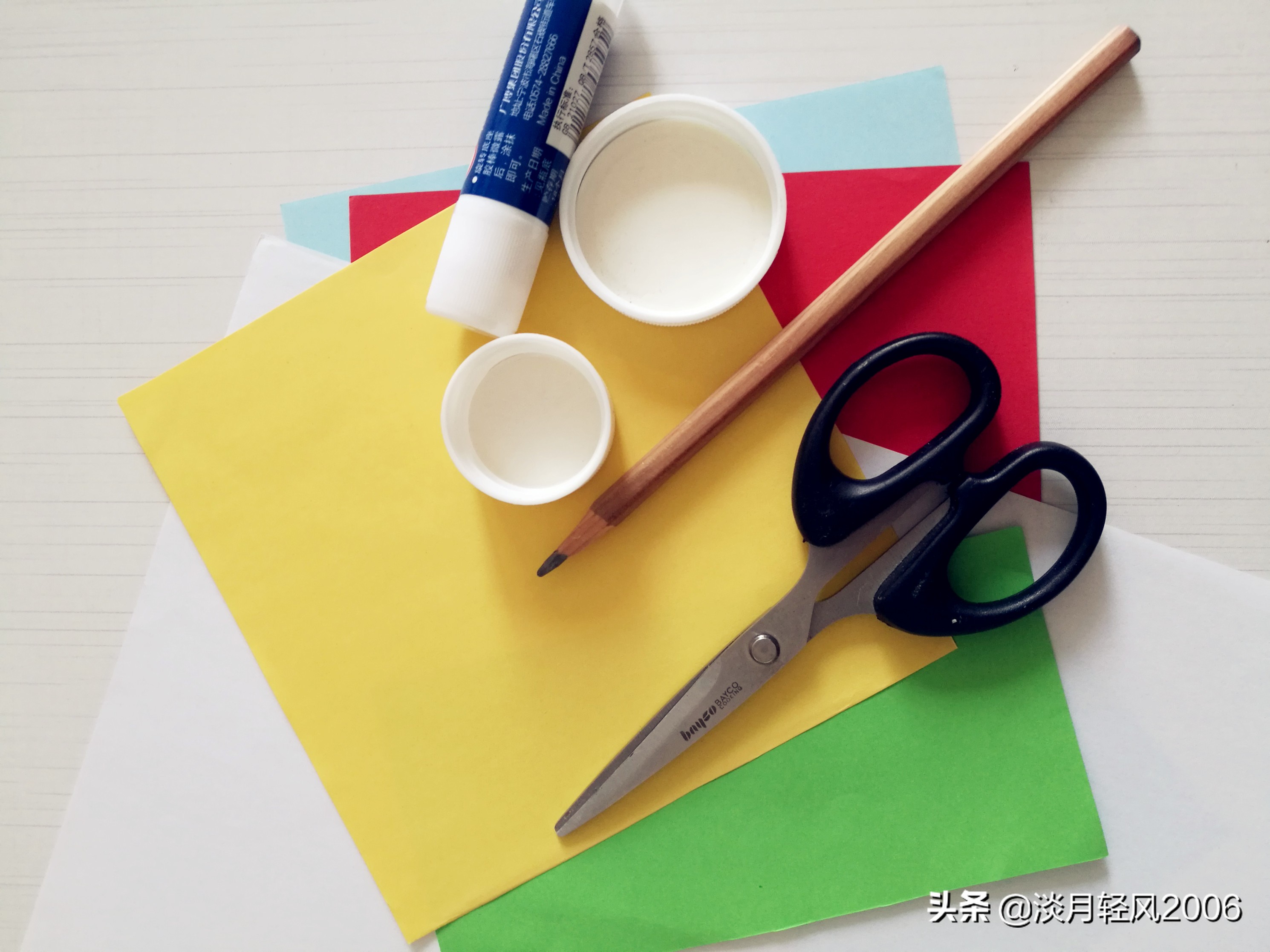 幼儿园创意手工新年贺卡简单一点,圣诞节幼儿手工贺卡制作