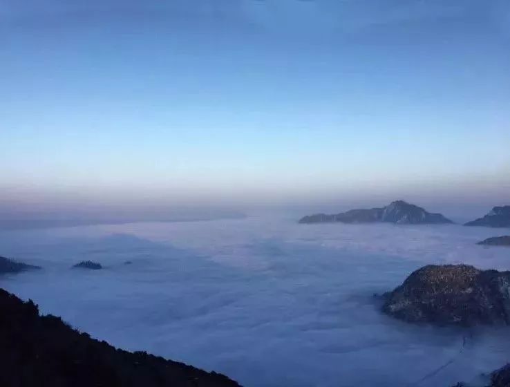 成都出发，一路向西的“旅行列车”年底开通！沿途好多……