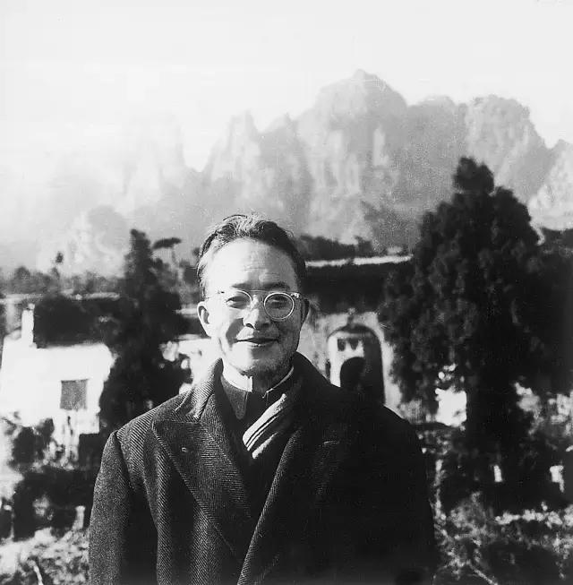 沈从文：两次自杀，没有“大师”头衔，却获得世界的赞誉