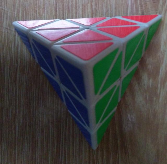 我和魔方做朋友的主题小报,我和魔方做朋友手绘