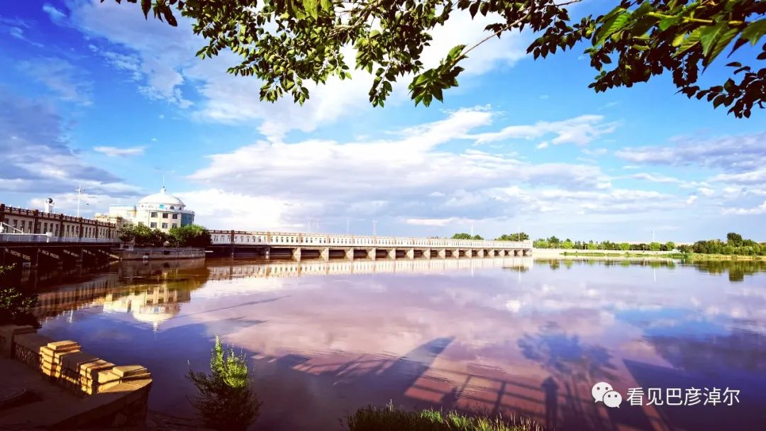 来认识一个不一样的我翻译,来认识不一样的滑雪