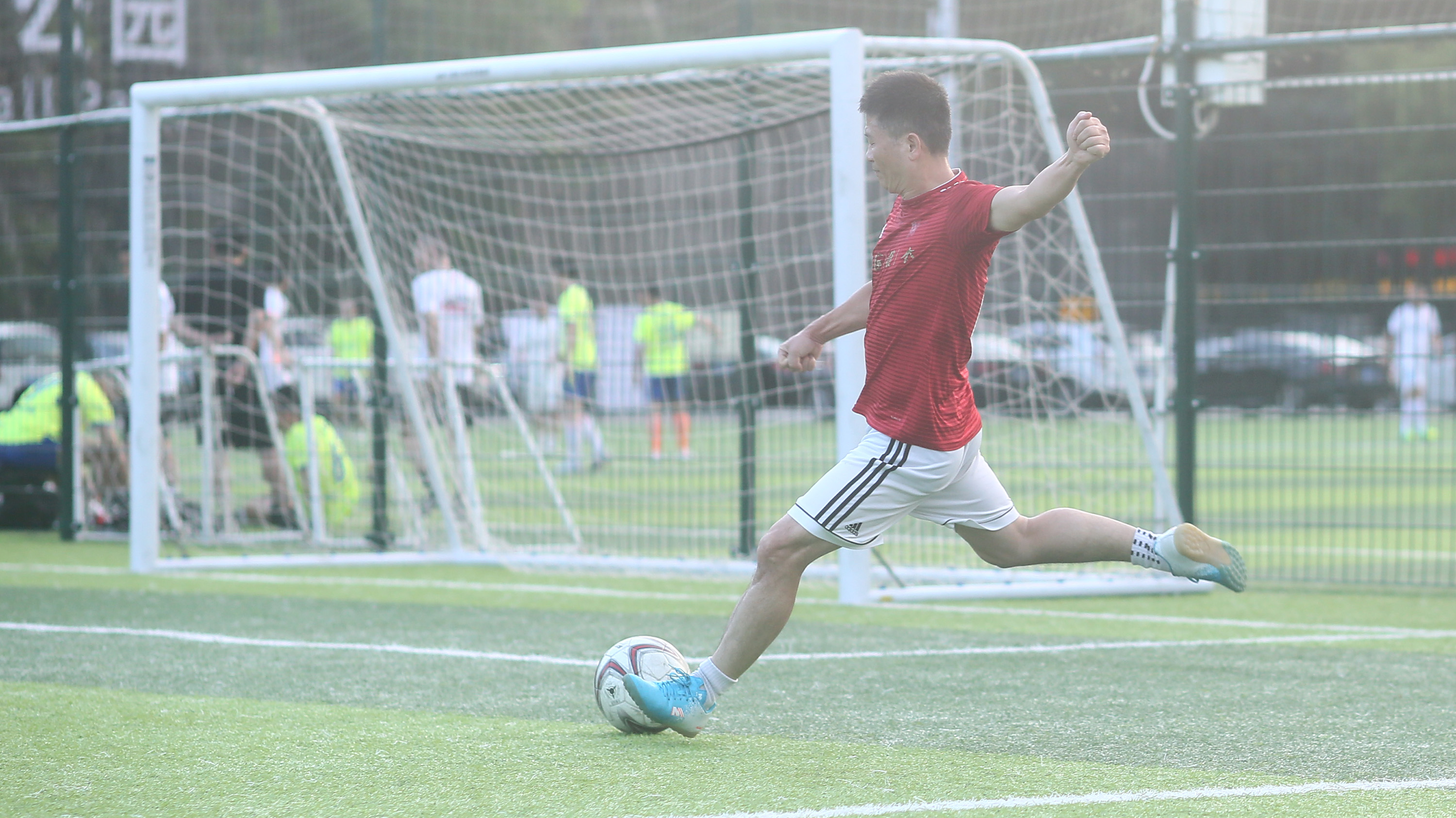 深圳草根足球队,深圳草根足球联赛