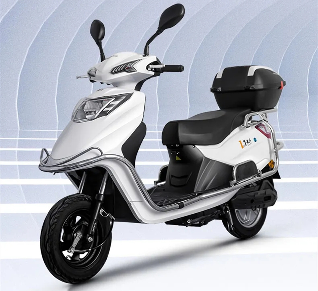 新款两轮超续航电动车,续航600km10万的新能源电动车