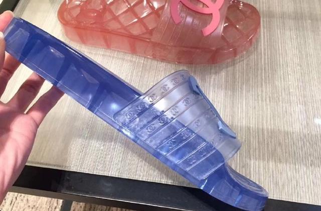 香奈儿珍珠平底拖鞋价目表,8000元香奈儿拖鞋