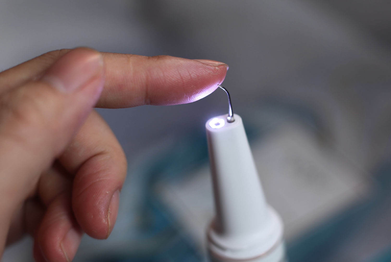 电动牙刷做不到的它可以！素诺智能可视超声波洁牙仪T11Pro测评