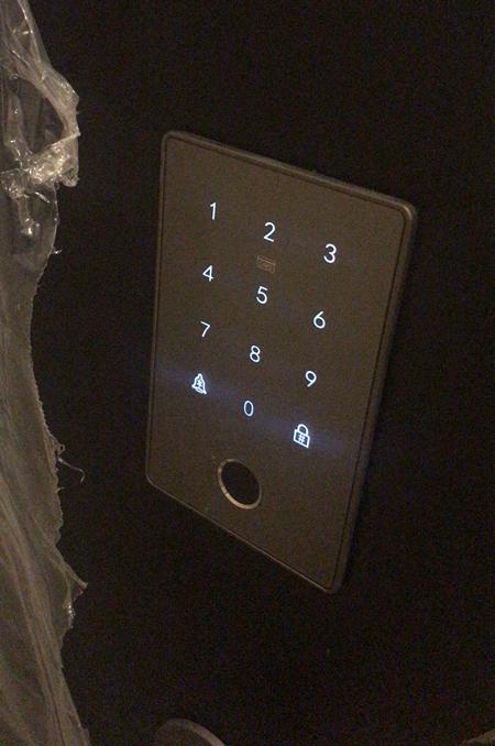 米勒防盗门入户门,米勒入户防盗门加盟