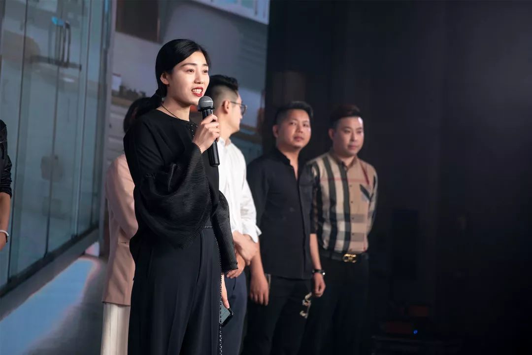 常州峰上大宅装饰工程有限公司,济南峰上大宅装饰装修公司怎么样