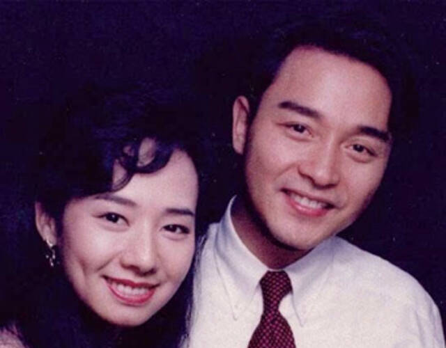 缅怀哥哥张国荣继续宠爱18年,缅怀张国荣纪念视频