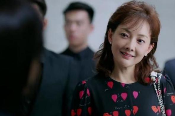 牛莉为什么嫁给丁克,牛莉最新状态