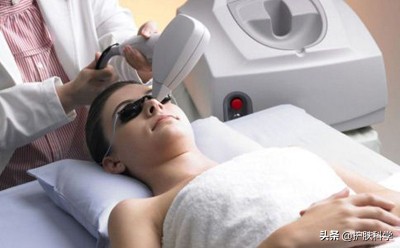 脸上长斑怎么办快速解决方法,脸上长黑斑怎样才能最快消除斑