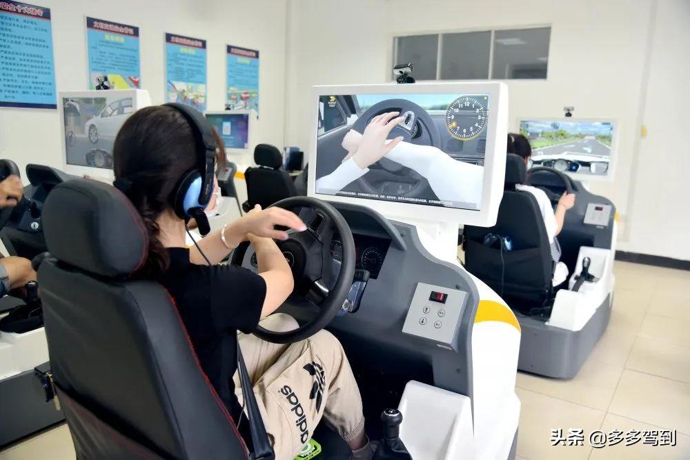 「多伦·面对面」江西蓝天驾校：先行者懂得顺势而为