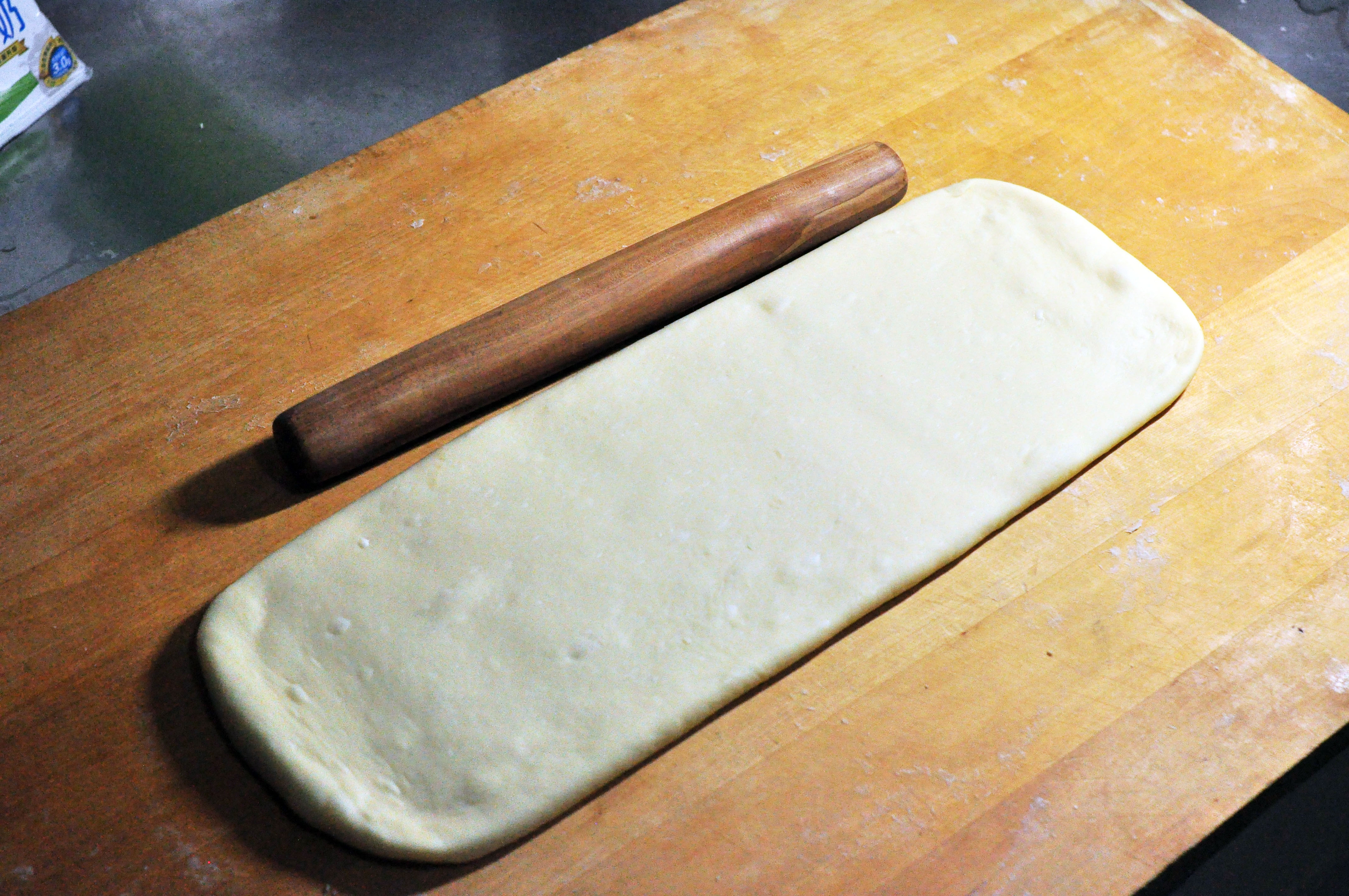 只需两步教你炸出酥脆好吃的油条,在家做一个油炸酥脆的油条