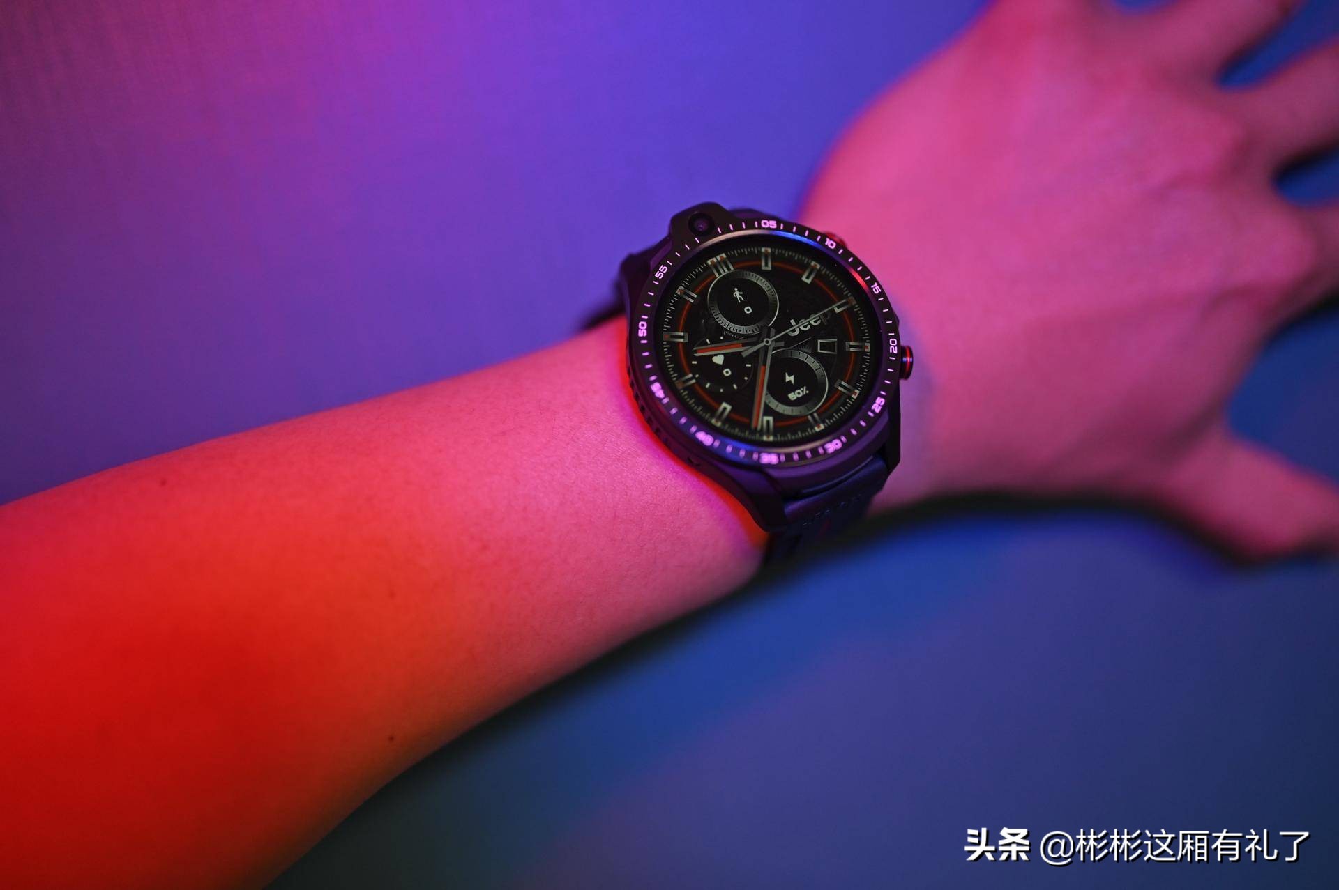 jeep黑骑士智能手表评测,jeep黑骑士智能手表测评人脸解锁