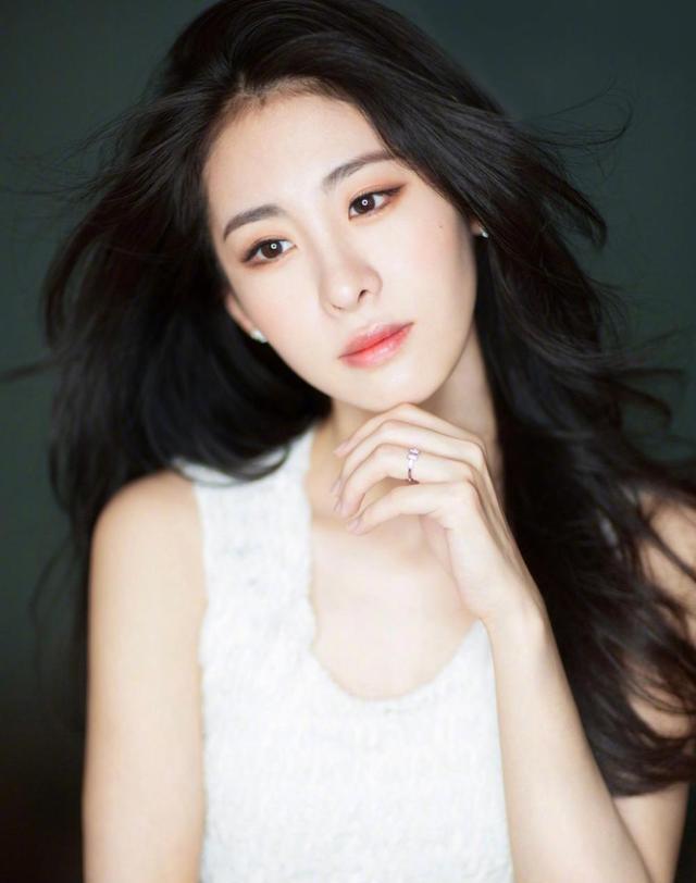 张碧晨是为了挽回华晨宇吗,张碧晨现在和华晨宇是什么关系