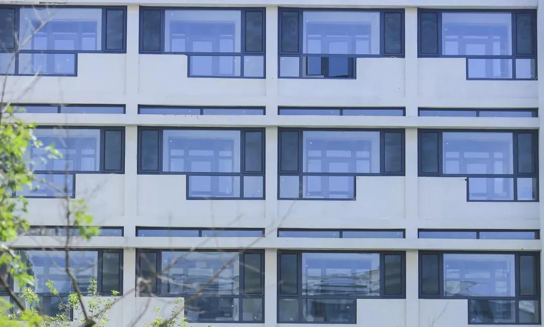 辽宁省高校(三十二)大连外国语大学