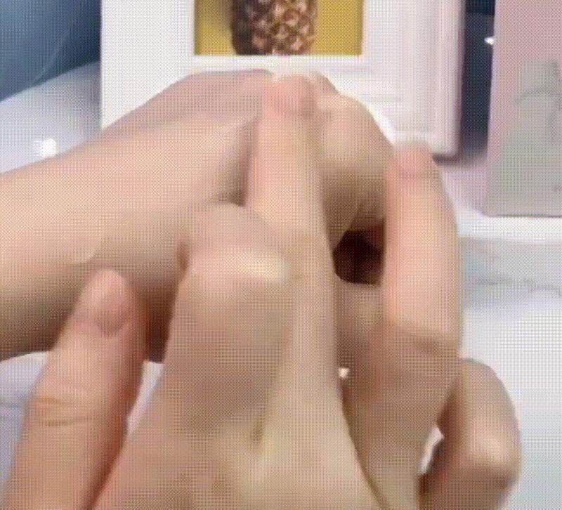 湿疹泛红粗糙干裂，这些宝宝常见的皮肤问题，怎么才能解决？