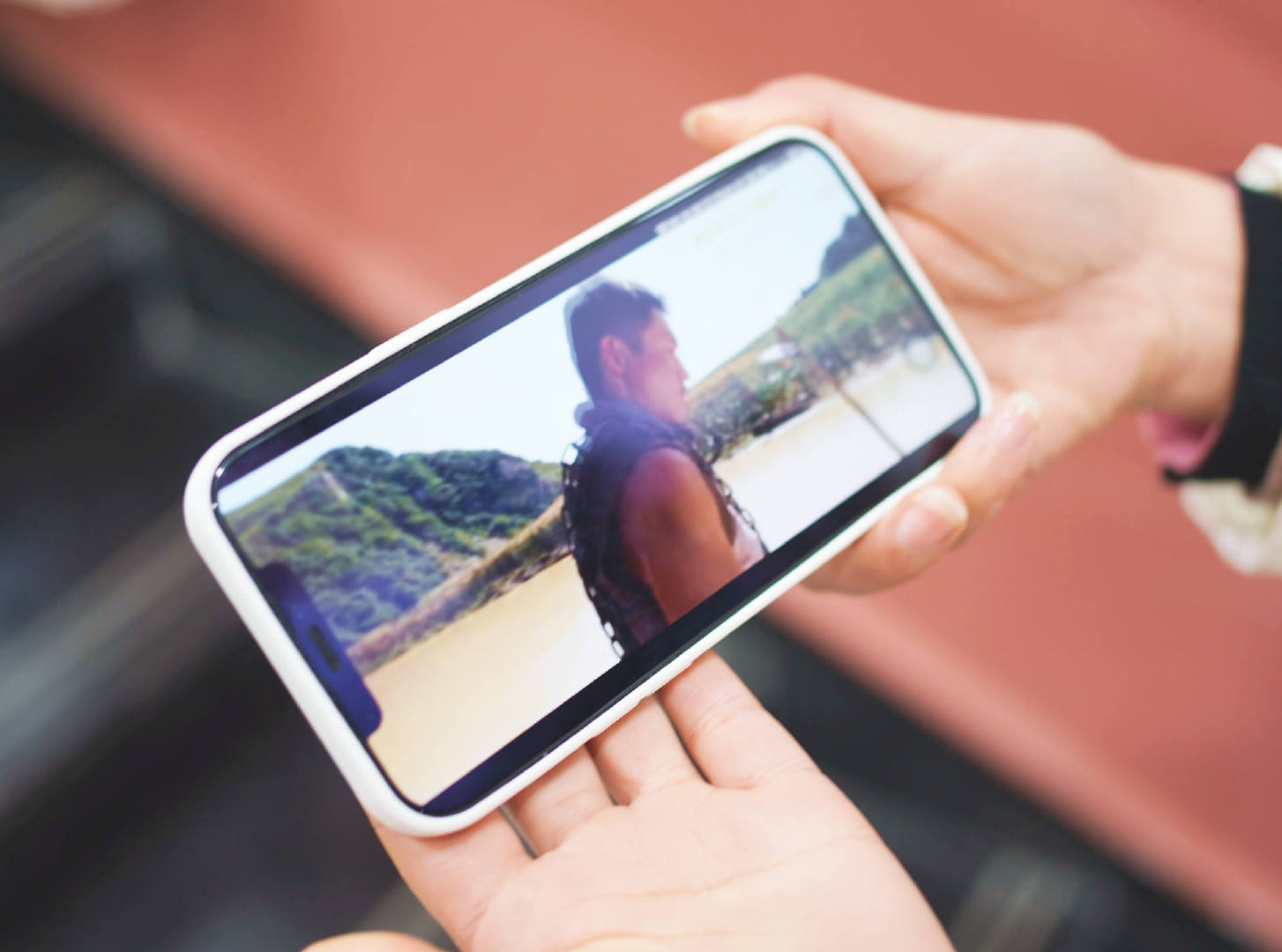 邦克仕的膜怎么样,邦克仕膜和贝尔金膜哪个好