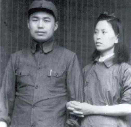 《亮剑》中李云龙原型是,亮剑里李云龙的死因