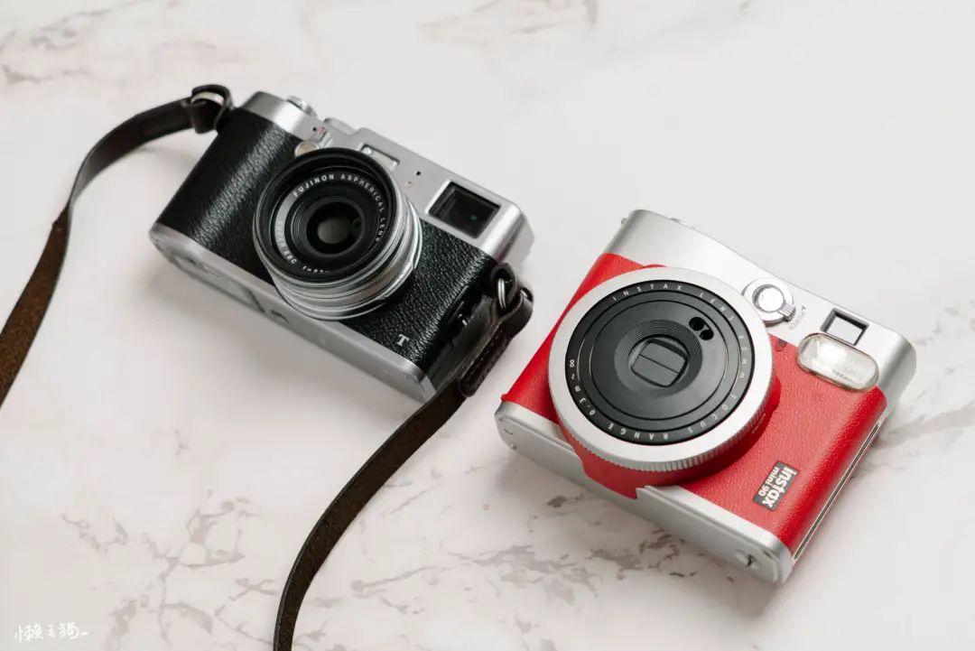 摄影灯需要灯泡吗,摄影灯与日光灯的区别