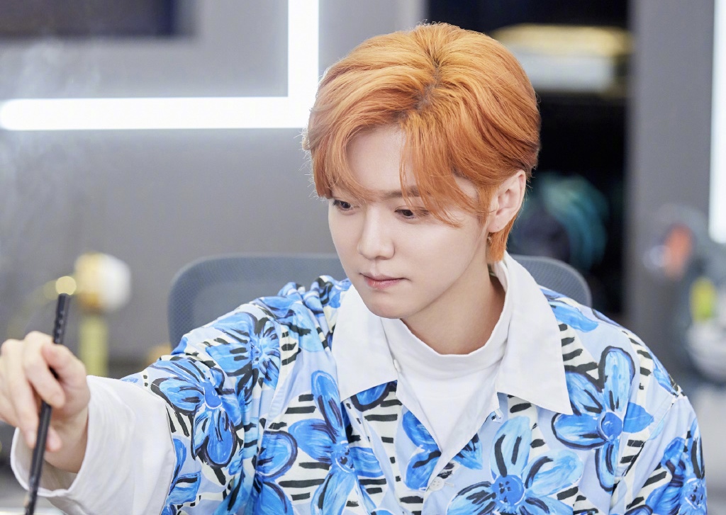 c罗人气超过梅西了吗,c罗魅力有多大