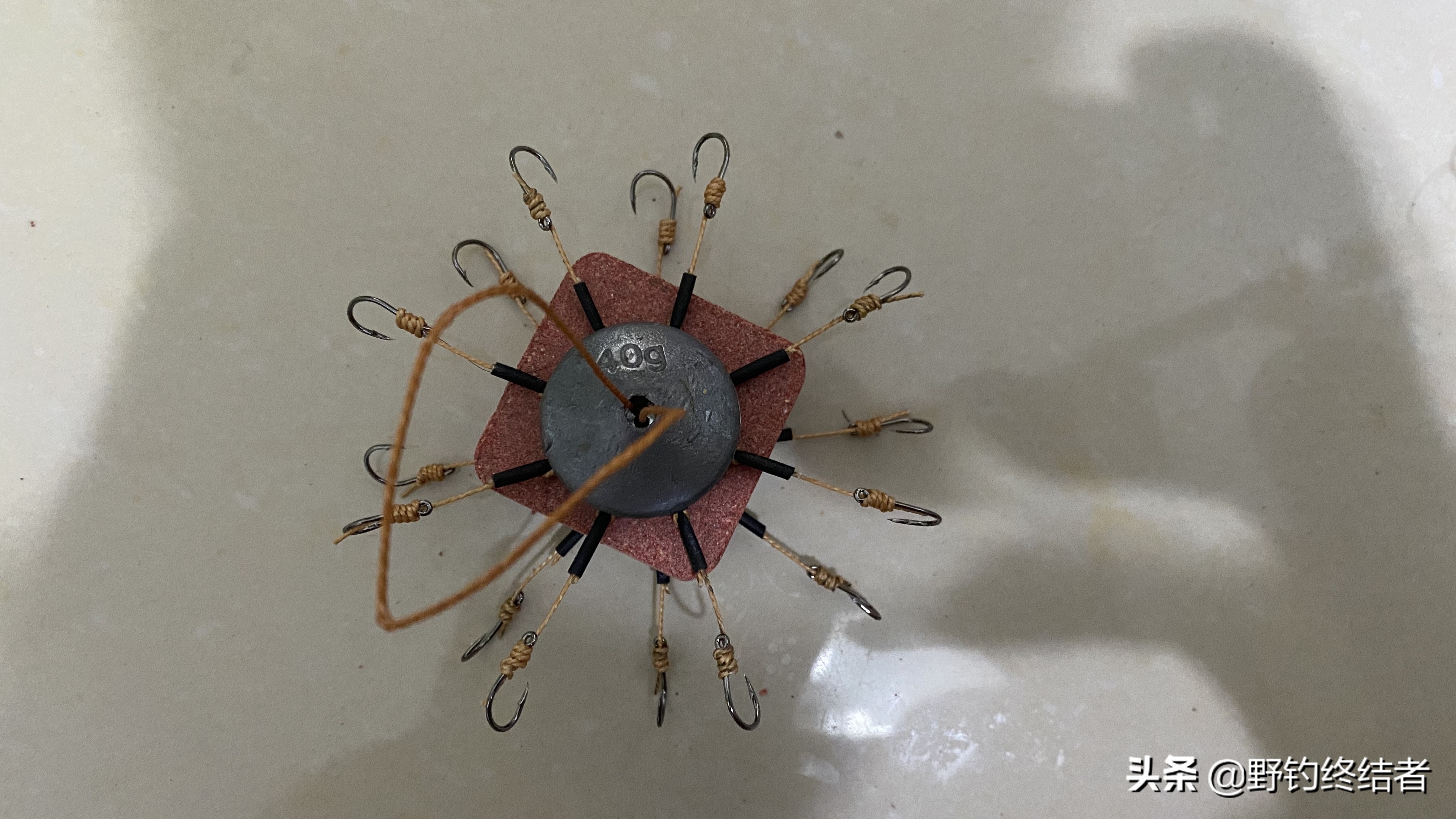 翻板钩13号钩能钓五十斤巨物吗,海竿翻板钩防挂底最好的方法