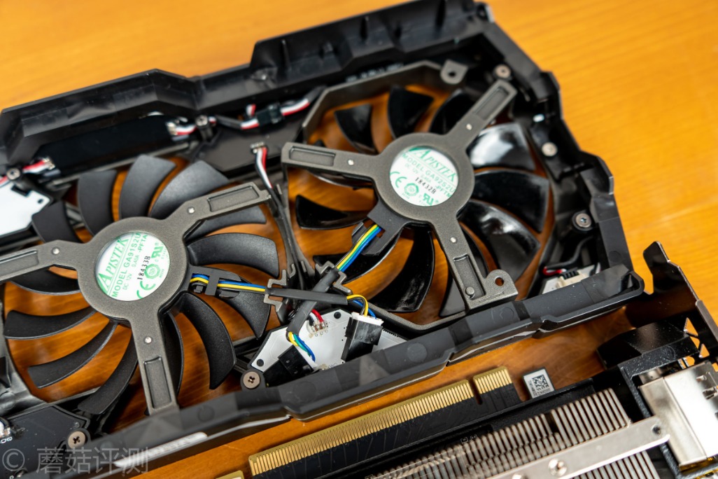 索泰rtx2060深度评测,索泰1060显卡拆解图