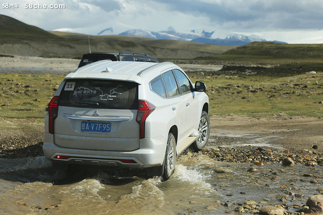 硬派越野有多硬,帕杰罗劲畅是硬派越野吗