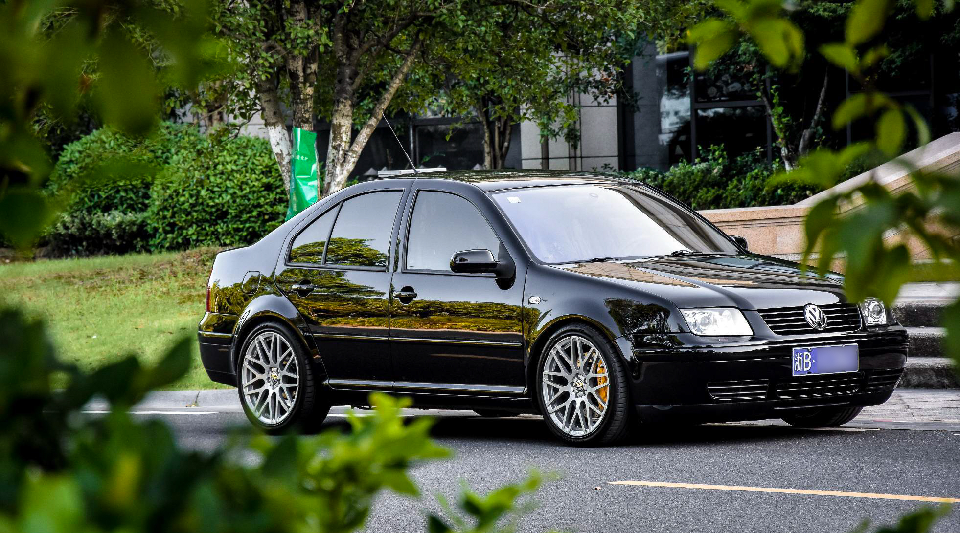 「经典永生」完美复活钻石德粉心中的一代情怀神车——宝来