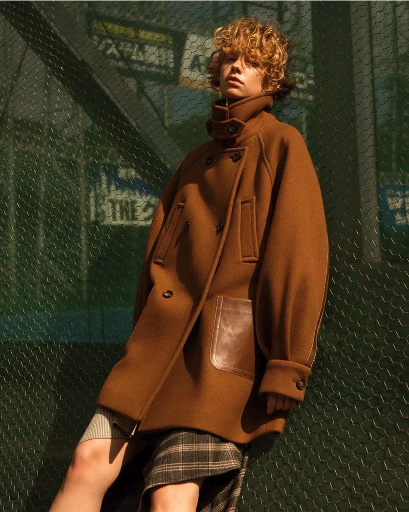 闊╁墽濂宠绌挎惌鍝佺墝,闊╁墽濂充富绌挎惌鍝佺墝