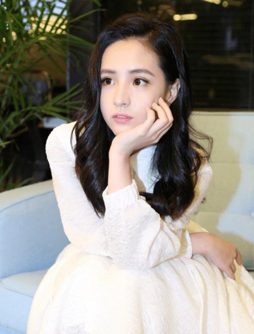 曾舜晞与经纪公司闹掰,面临4000万“天价赔偿”,银行卡被冻结