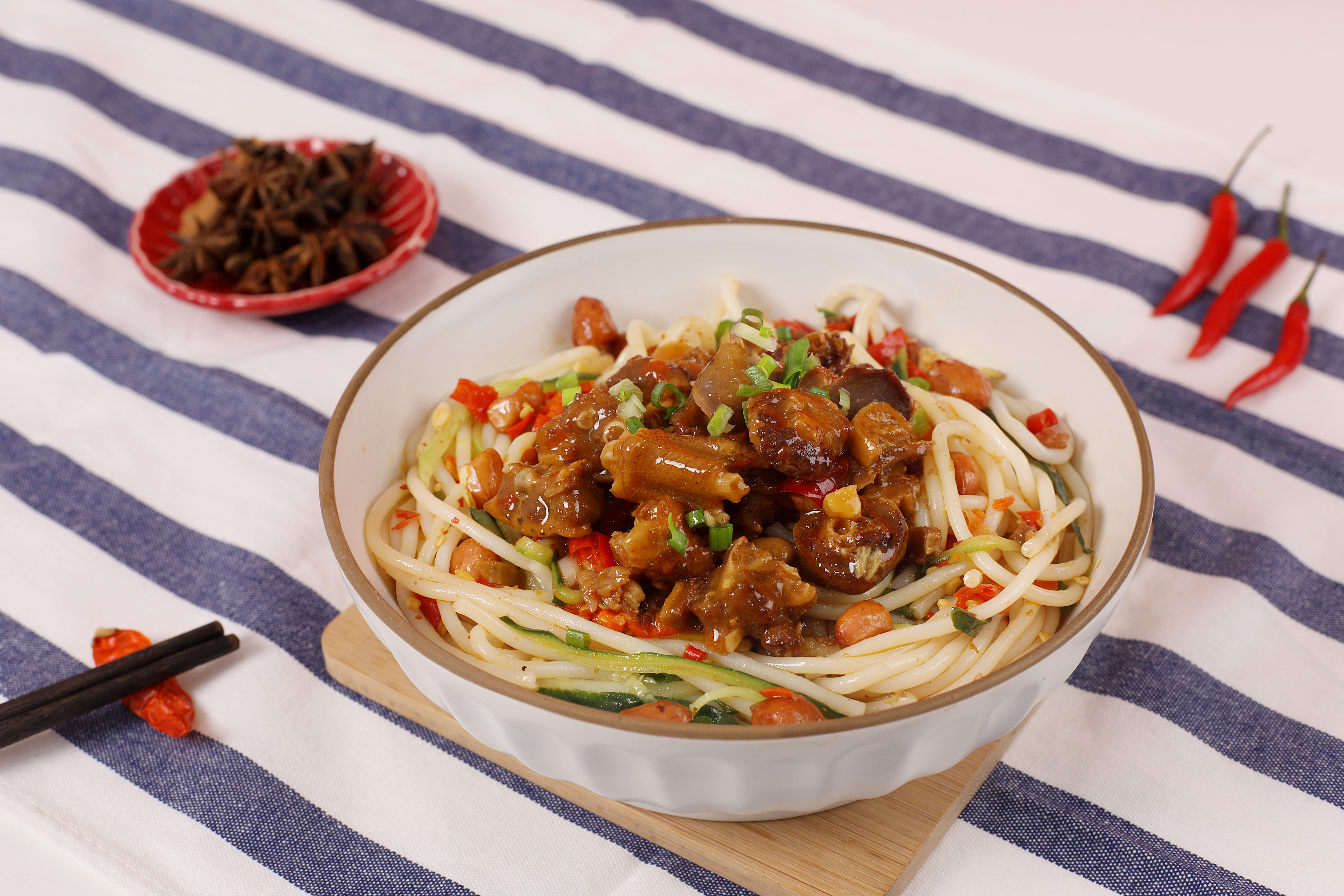 几万块钱能加盟什么奶茶店,几万元做加盟店靠谱吗