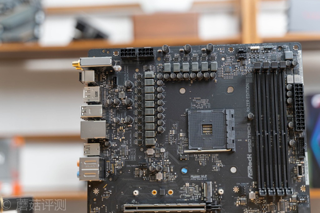 技嘉b550大雕主板评测,华擎x570太极雷蛇怎么样