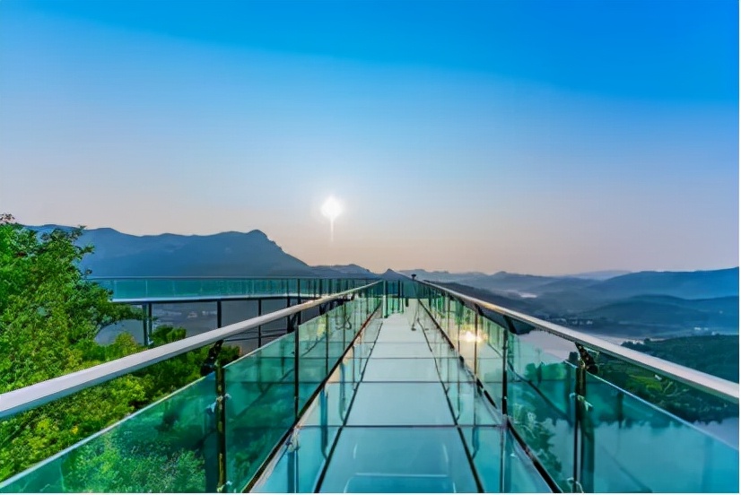 灵山秀水度深秋,灵山秀水堪称世外桃源