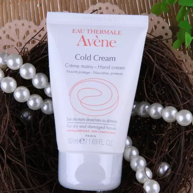 有哪些好看便宜的护手霜网红推荐,网红同款护手霜秋冬批发