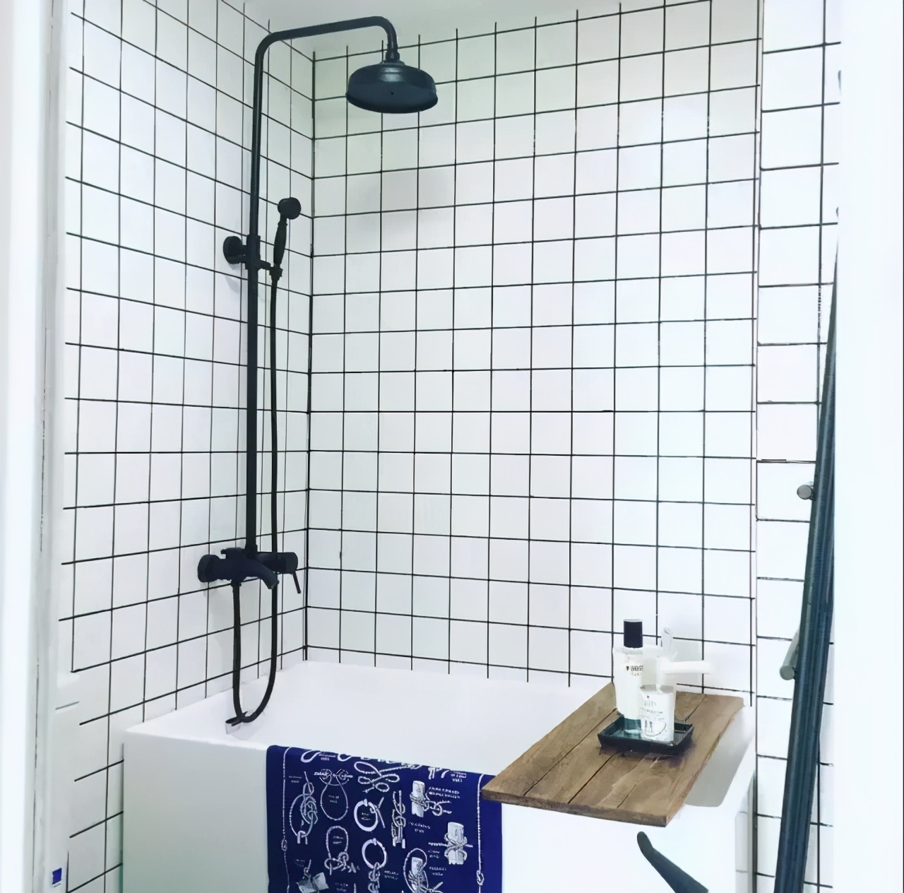 卫生间3平米可以吗,3平米卫生间可以装淋浴房吗