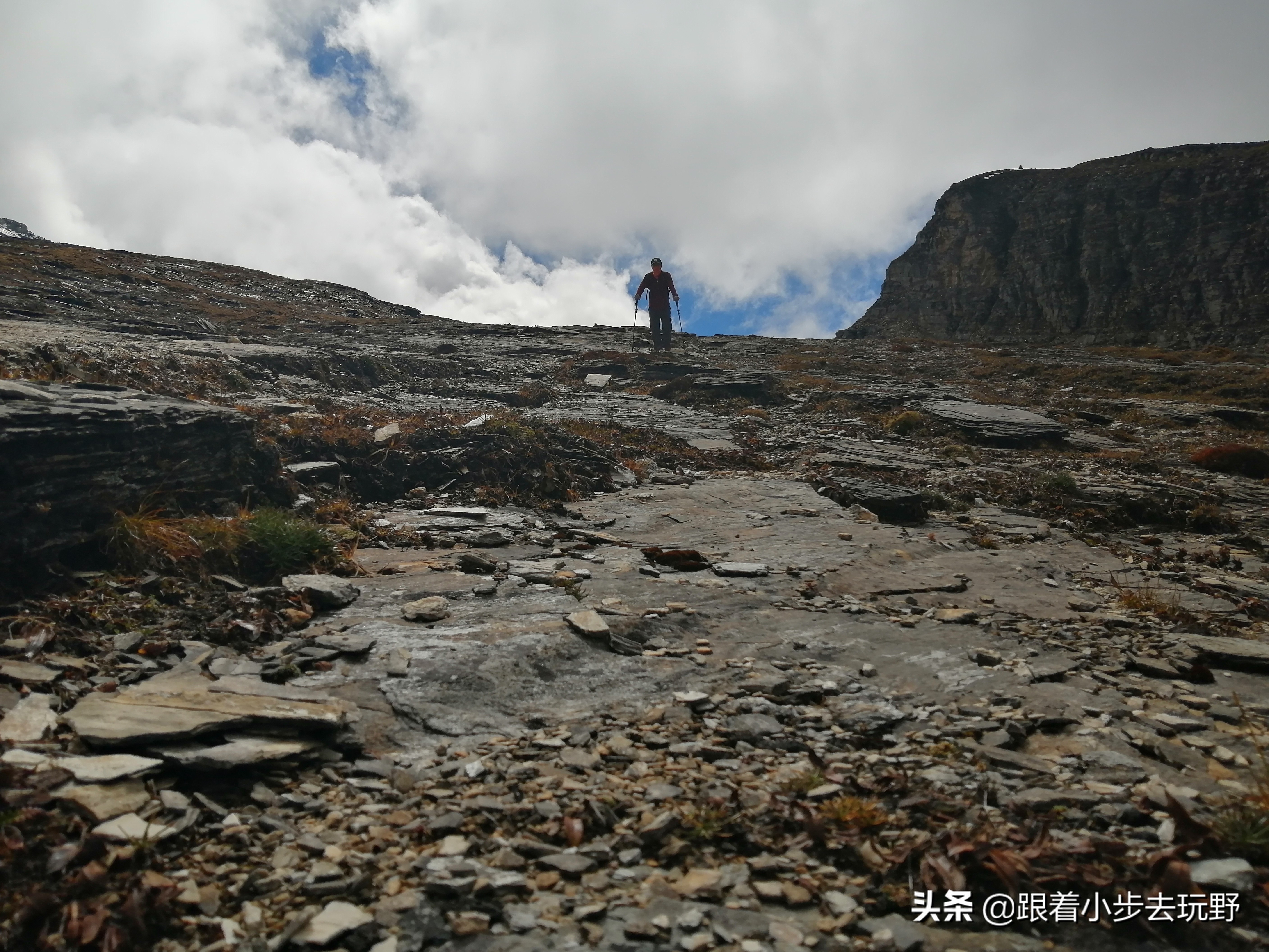 洛克线一生必走的徒步路线,川西洛克线徒步之旅