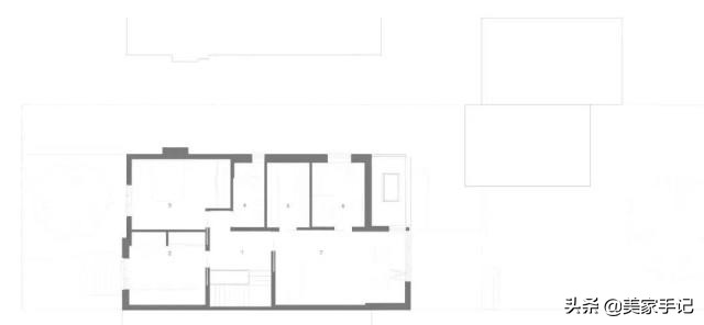 她在别墅外墙搭了个“黑盒子”，从而多出了间阳台和厨房！太聪明
