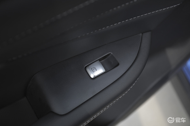 新款rav4大屏,rav4对标车型