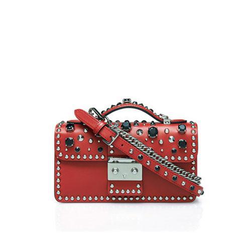 搭配你的高级时尚范儿,懂得搭配日系服饰