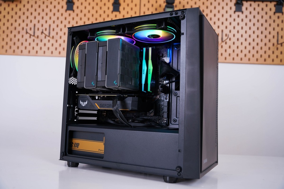 两千元以内的高性价比电脑主机,2020年中端电脑主机推荐