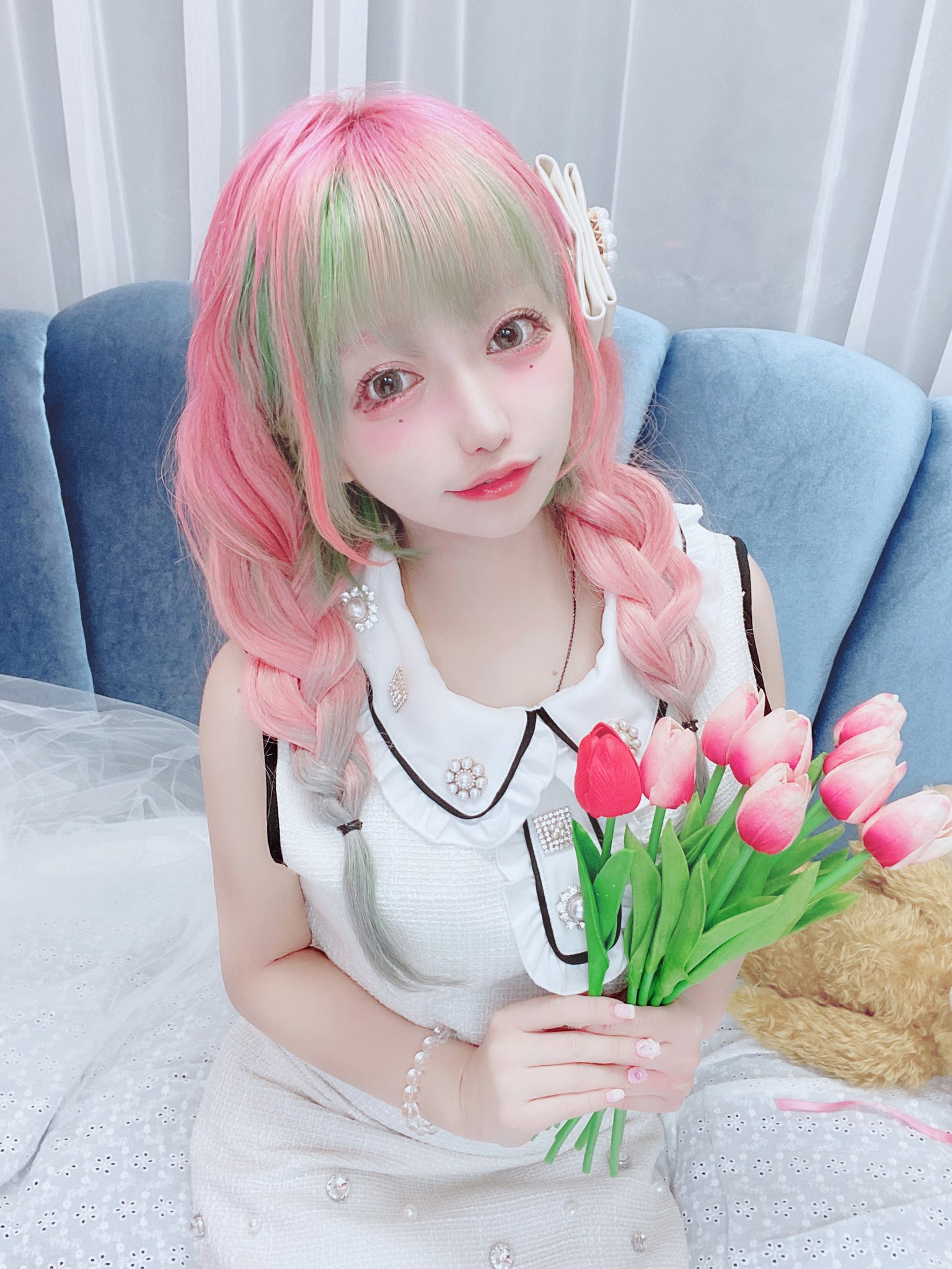 日本离谱的coser,网络上的cos跟现实的cos