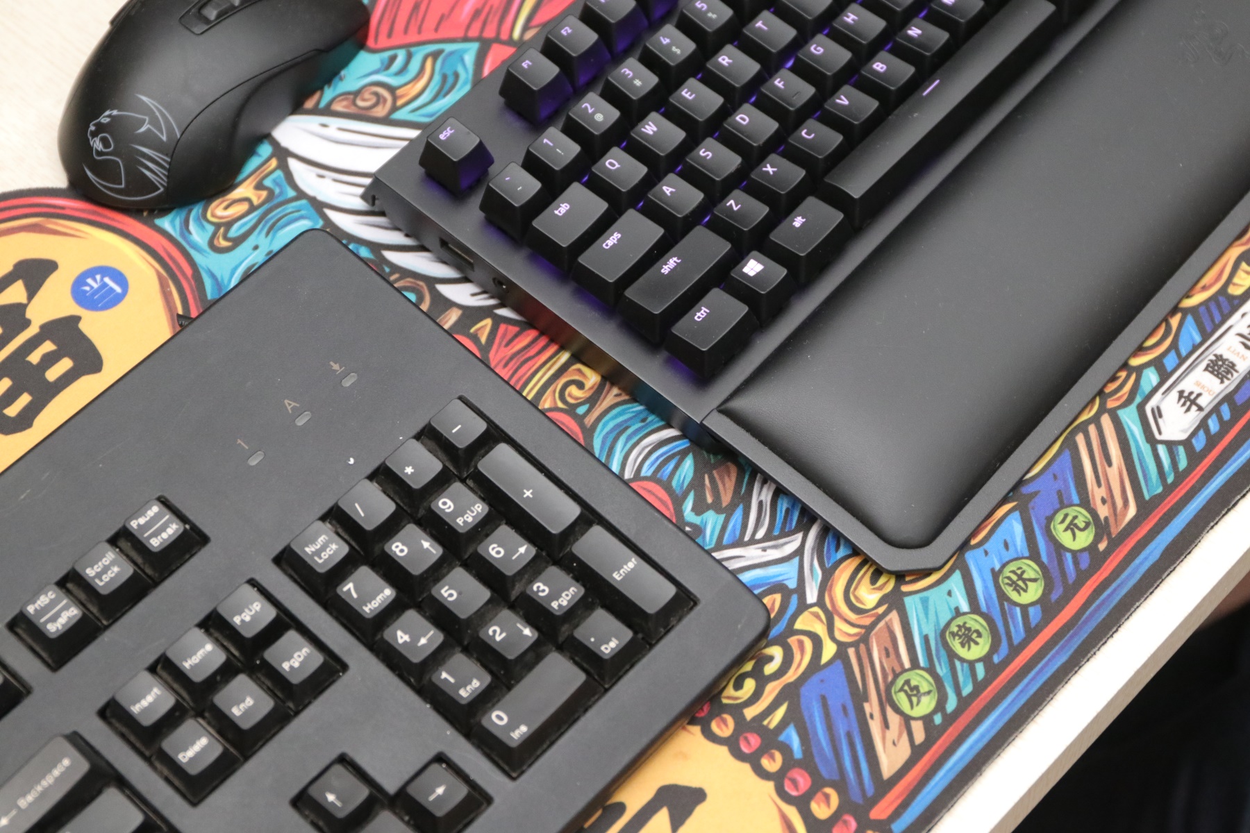 3494机械键盘,不到百元的青轴高颜值键盘