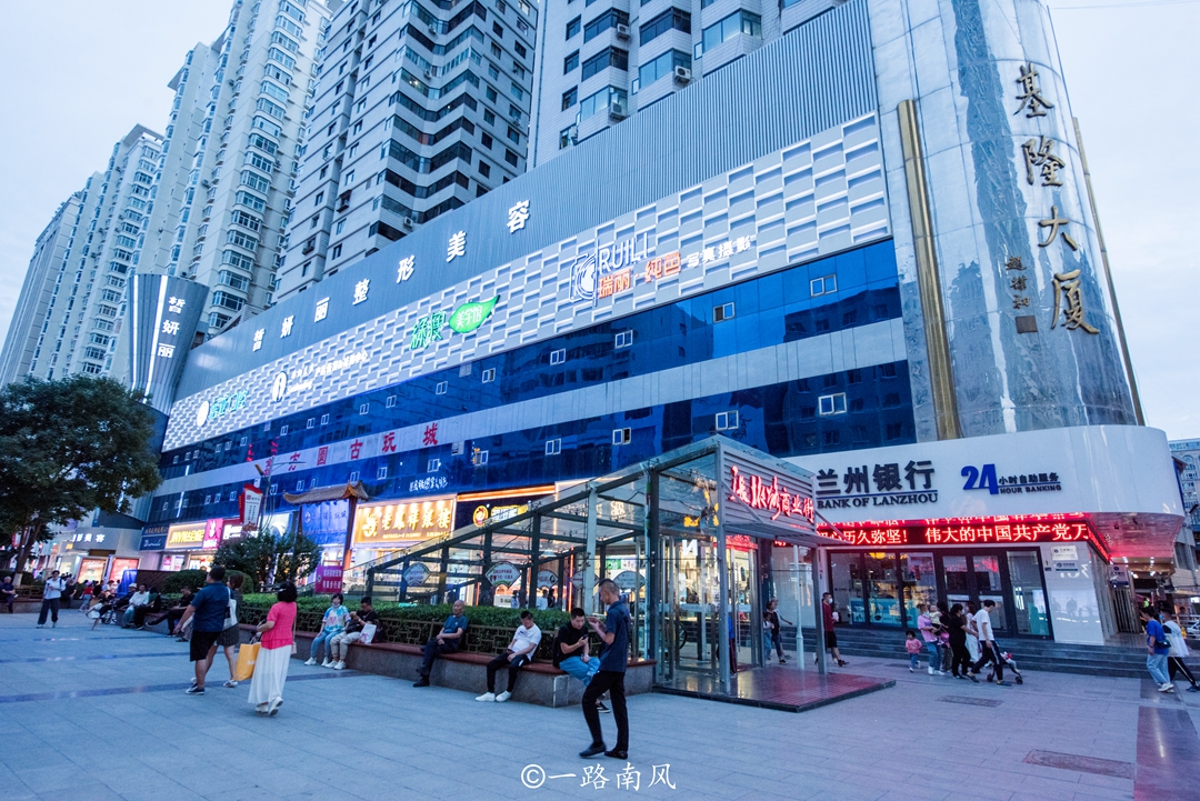 兰州有哪些商业步行街,兰州有哪些好逛的步行街