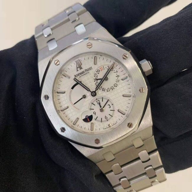 跳蚤市场淘的劳力士,在跳蚤市场买到高达