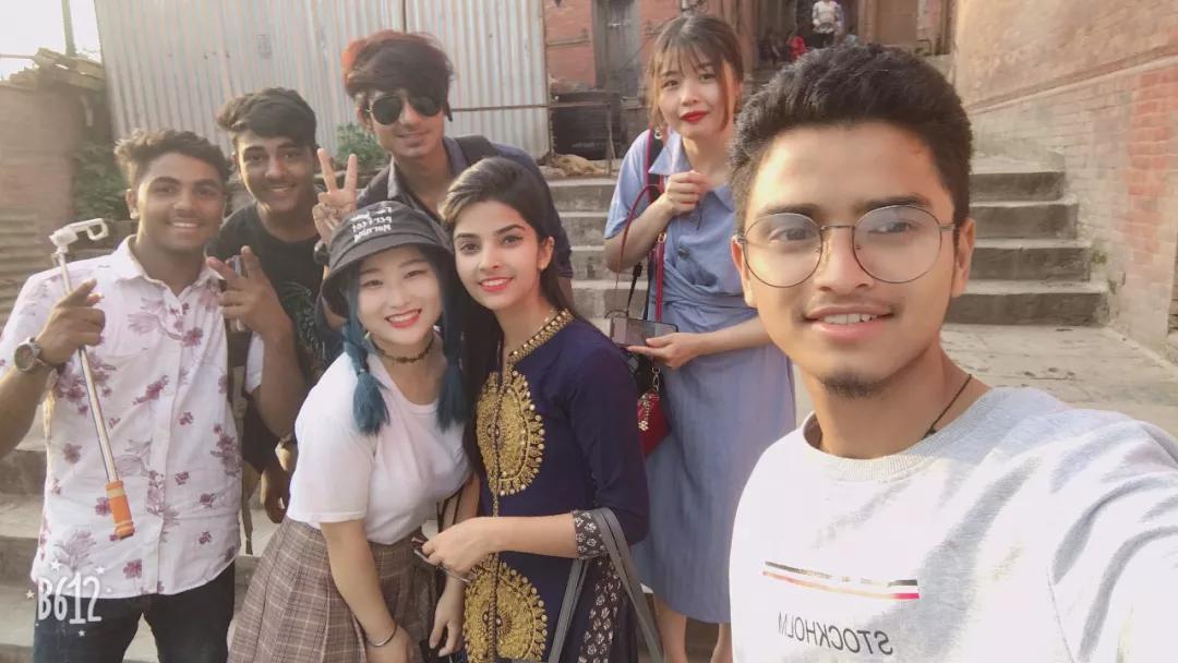 *局骗**和微笑,3000元带你体验双面尼泊尔