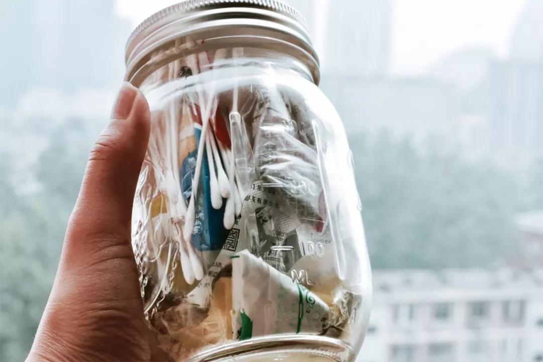 北京一对情侣三年不点外卖,一对北京情侣三年零收入