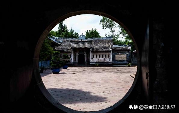 难道川西坝子还隐藏着帆船，古老的清代宅园，陈家桅杆浮出了水面