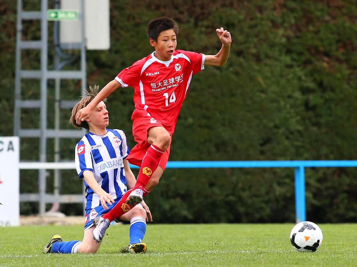 广州恒大足球青训,恒大青训试训最新